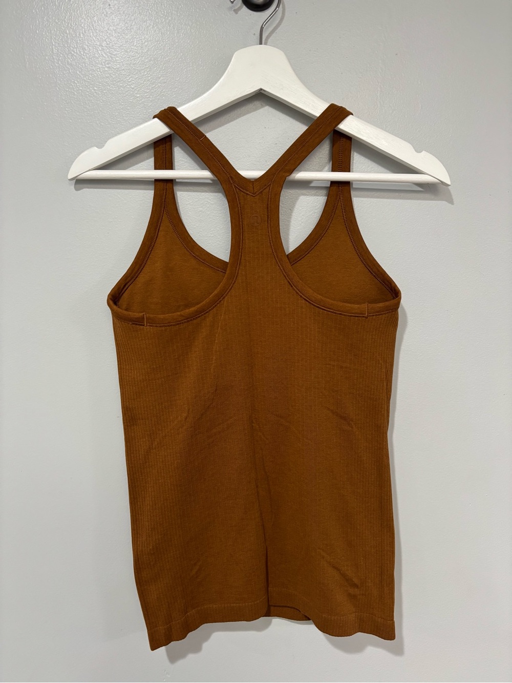 Lululemon Ebb to Street Tank Size 6 - Picture 3 of 5